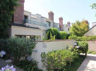 18741 Hatteras St UNIT 4, Tarzana, CA 91356