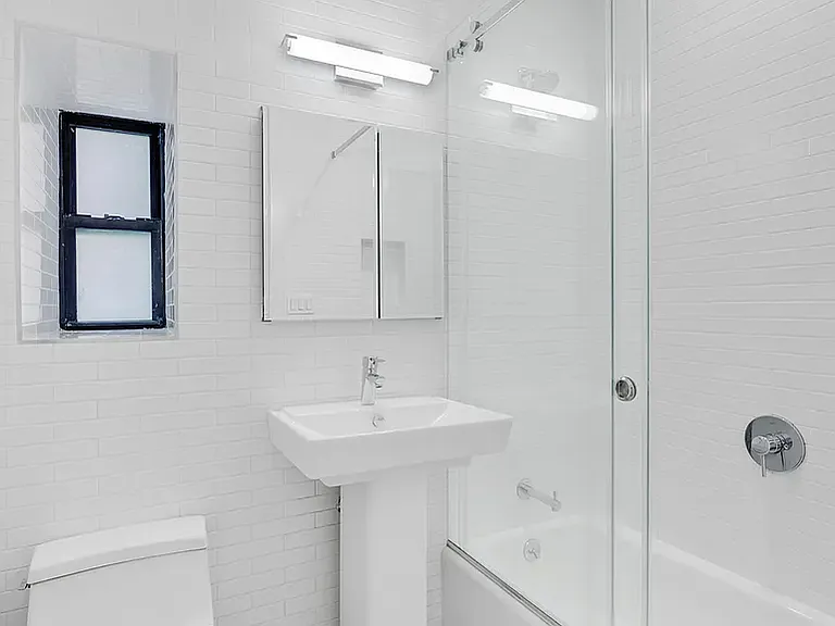 121 Madison Ave #5B — Photo 7