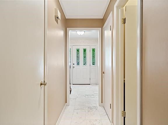 5th image of 10021 Taylor Dr