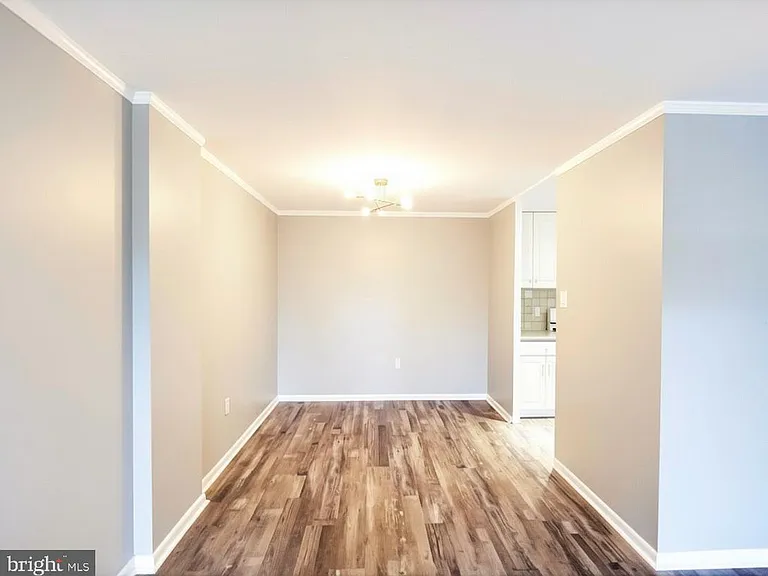 6100 Henry Ave #4I — Photo 4