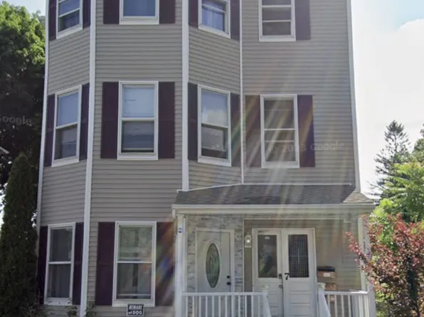 7 Dorrance St APT 2, Worcester, MA 01610