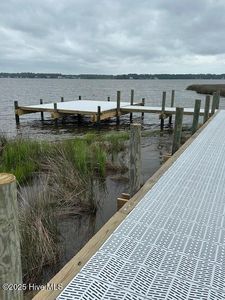 411 S Plantation Lane, Swansboro, NC, 28584