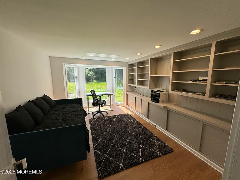720 Corlies Ave — Photo 9