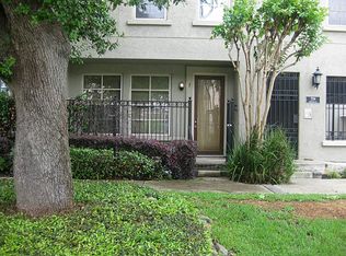 2216 Chenevert St UNIT 7, Houston, TX 77003