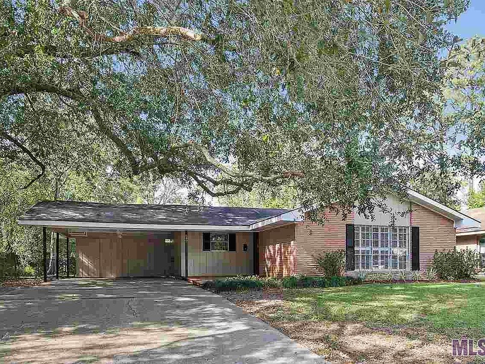 1st image of 619 College Hill Dr