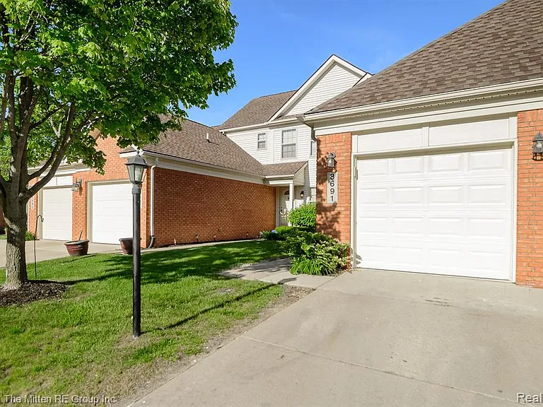 8691 Ironwood Dr — Photo 31