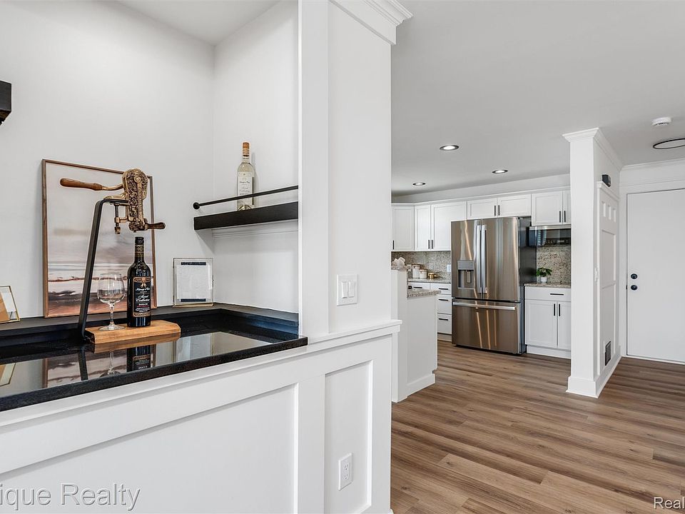 800 Kimberly, photo 8
