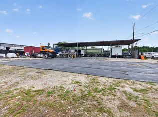 7521 Parkhurst Dr, Houston, TX 77028
