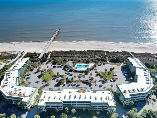 1300 Ocean Blvd #208, Isle Of Palms, SC 29451