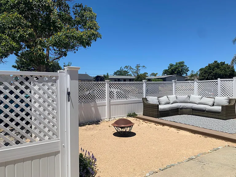 private front yard
