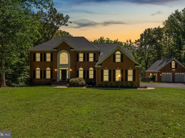 9391 Shevlin Ct, Nokesville, VA 20181