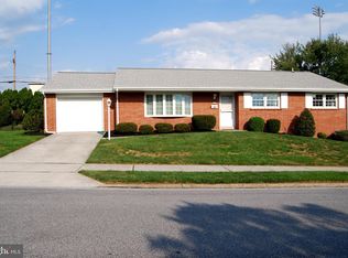 419 Berryhill Rd, Harrisburg, PA 17109