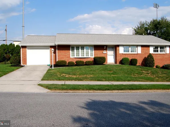 419 Berryhill Rd, Harrisburg, PA 17109