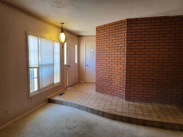 1512 Cookson Dr, Ponca City, OK 74604