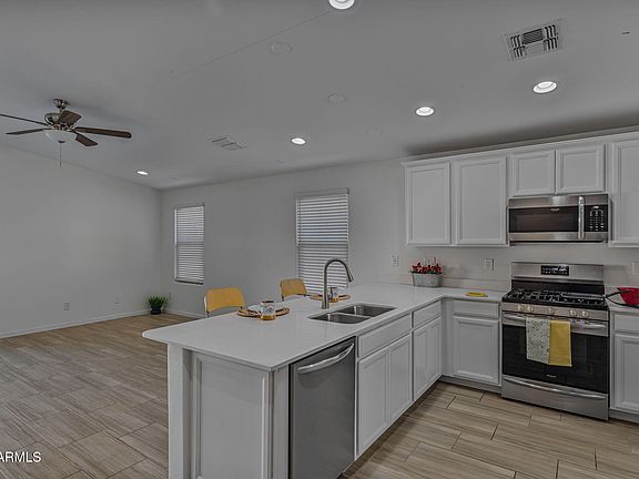 4th image of 12420 W NORTHVIEW Avenue W