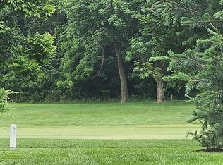 5577 S Dunrobin Dr, Springfield, MO 65809