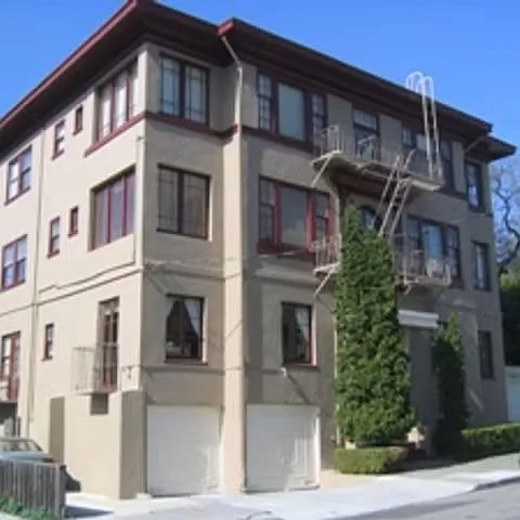 285 Van Buren Ave #4 Photo 1