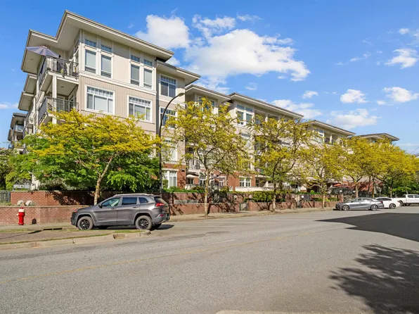 2353 Marpole Ave #116, Pt Coquitlam, BC V3C 2A1