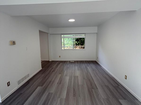 6 bedroom rental in Richmond — photo 9