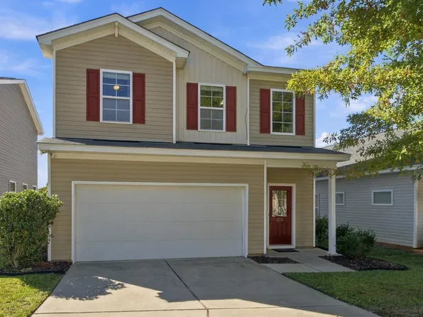 215 Megan Ln, Lexington, SC 29073