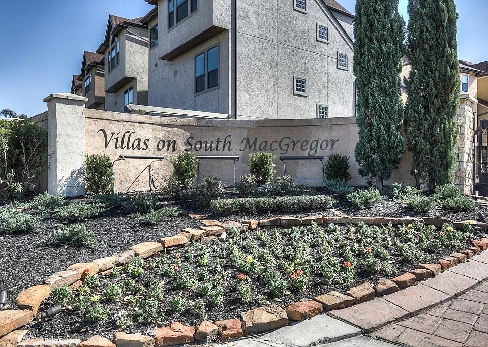 1st image of 5507 Livorno Way