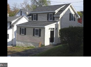 961 Henry Ave, Wayne, PA 19087