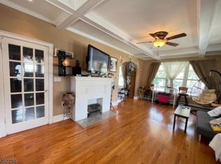 1401 Concord Pl, Elizabeth, NJ 07208