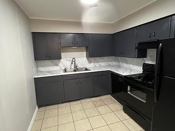 2nd image of 577 Eldridge Dr