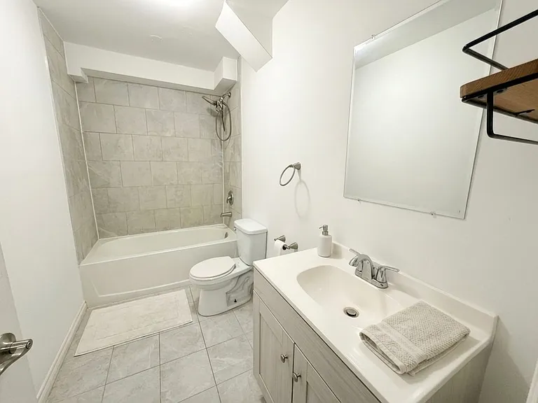 31 Alfred St #1C — Photo 8