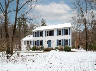 114 Chestnut St, Upton, MA 01568