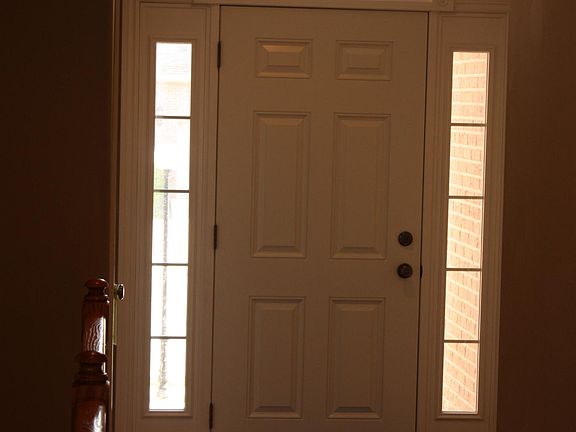 4th image of 2318 W Chandler Ct