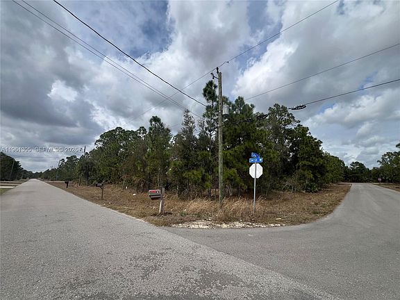 4th image of 3400 Irma Ave N