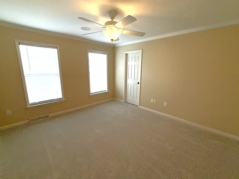 1216 Chelsen Cross — Photo 13