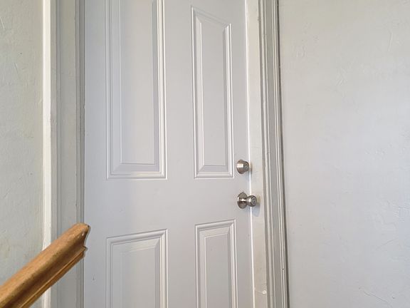 4th image of 1725 NW 18th St APT A