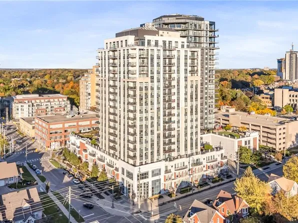 144 Park St #503, Waterloo, ON N2L 0B6