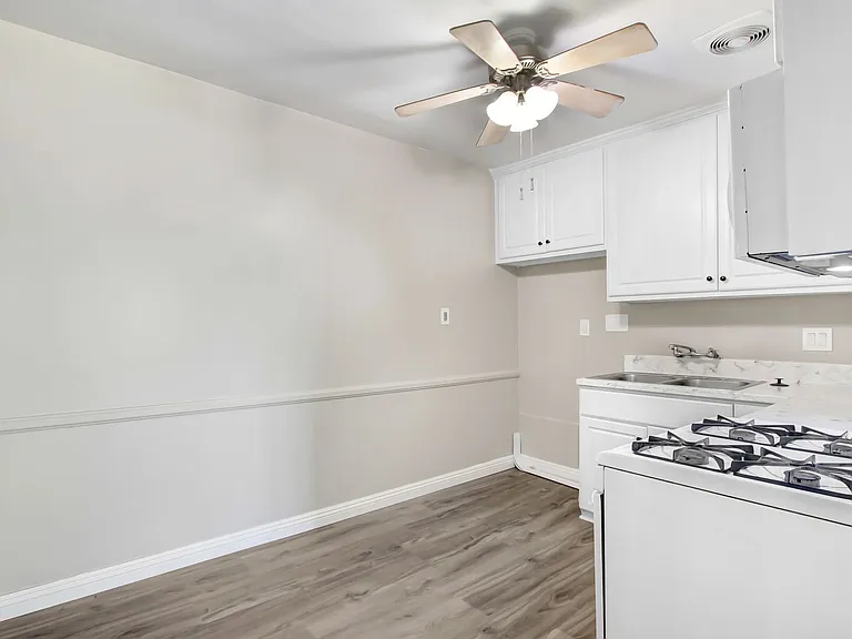 1336 W. Stoneridge Ct. — Photo 16