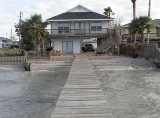 658 Copano Ridge Rd, Rockport, TX 78382