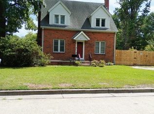 201 W 17th St, Lumberton, NC 28358