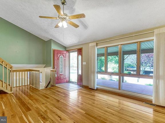 4th image of 11804 Cypress Ct SW