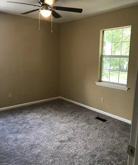 8609 Golf Ridge Dr — Photo 23
