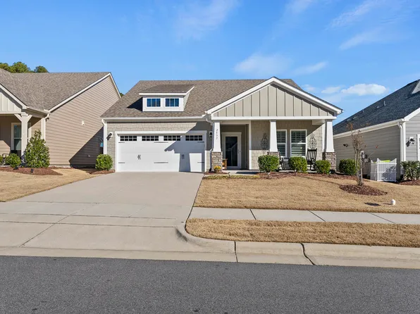 2537 Finkle Grant Dr, New Hill, NC 27562