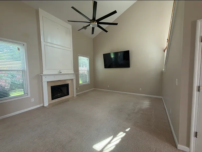 1570 Valley Club Dr — Photo 26