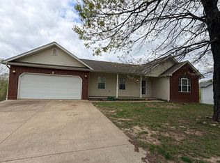20245 Harlequin Ln, Dixon, MO 65459