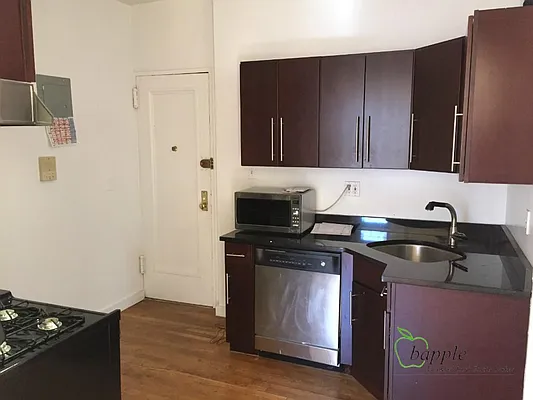 Rented by Bapple | media 22