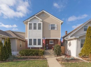 3318 Elm Ave, Brookfield, IL 60513