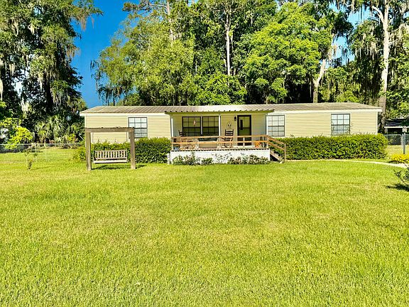 3rd image of 105 GEORGE Avenue