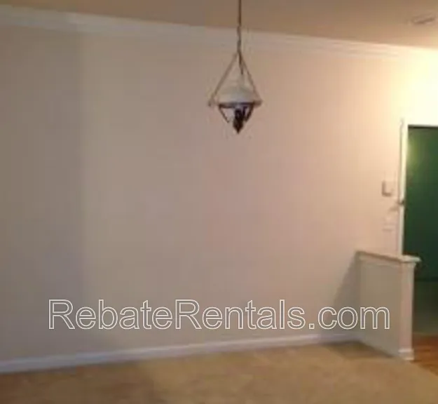 8290 Gate Pkwy #403 — Photo 5