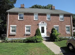 22 Gay St #1, Newtonville, MA 02460