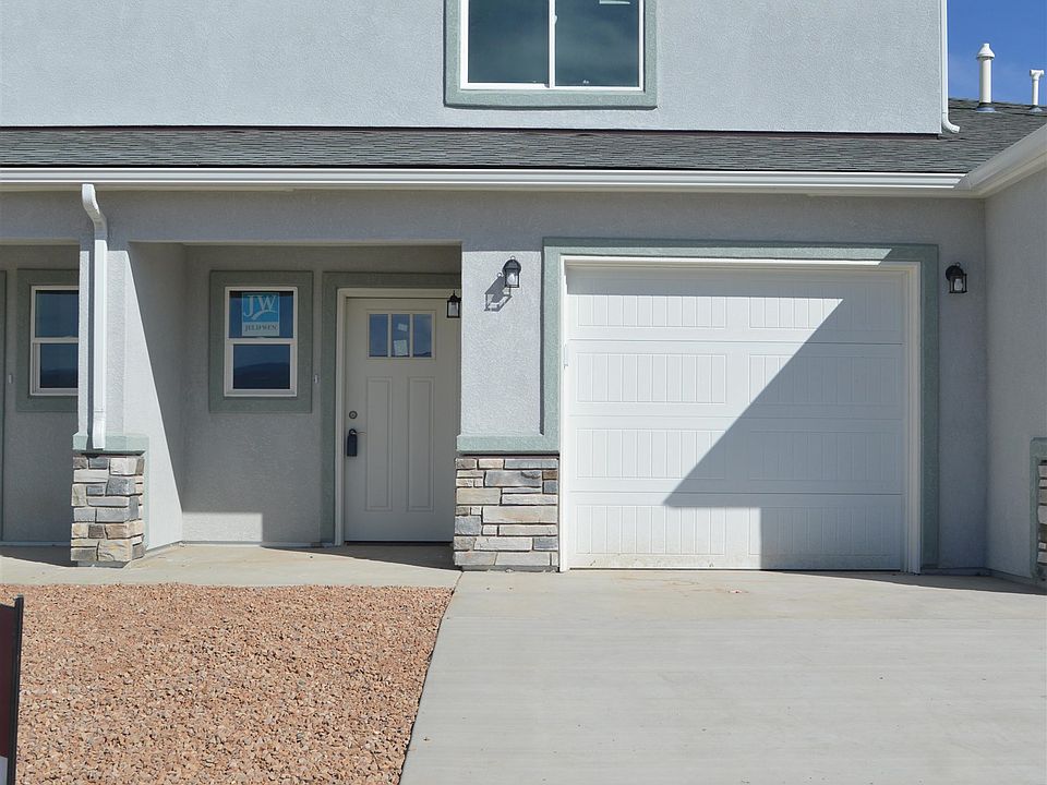 1st image of 2352 Canyon Trl Unit C