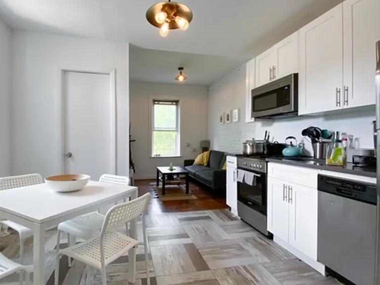 1129 Rogers Ave #9 — Photo 10